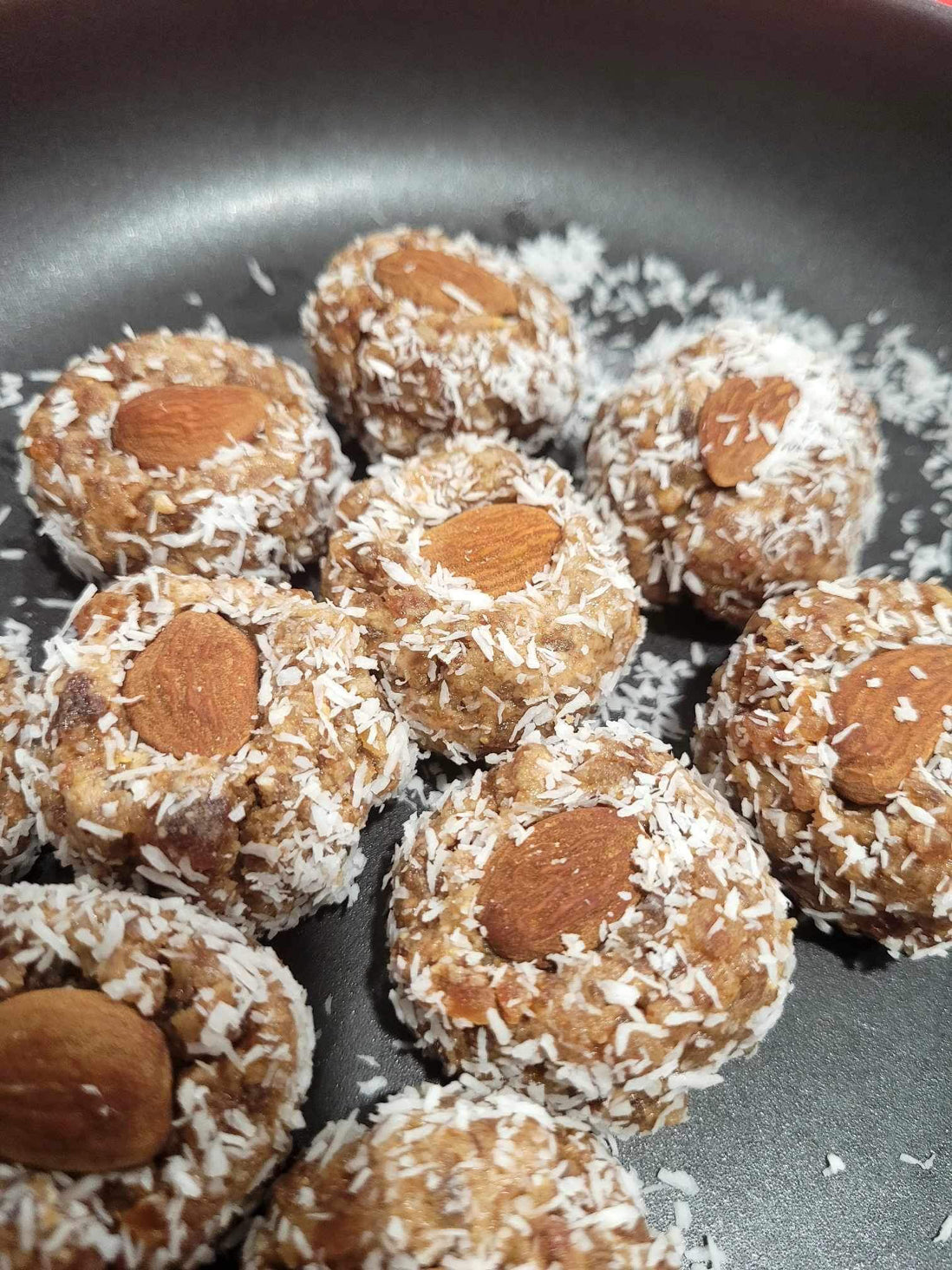 Almond Butter Bites by Marché NDG, 1