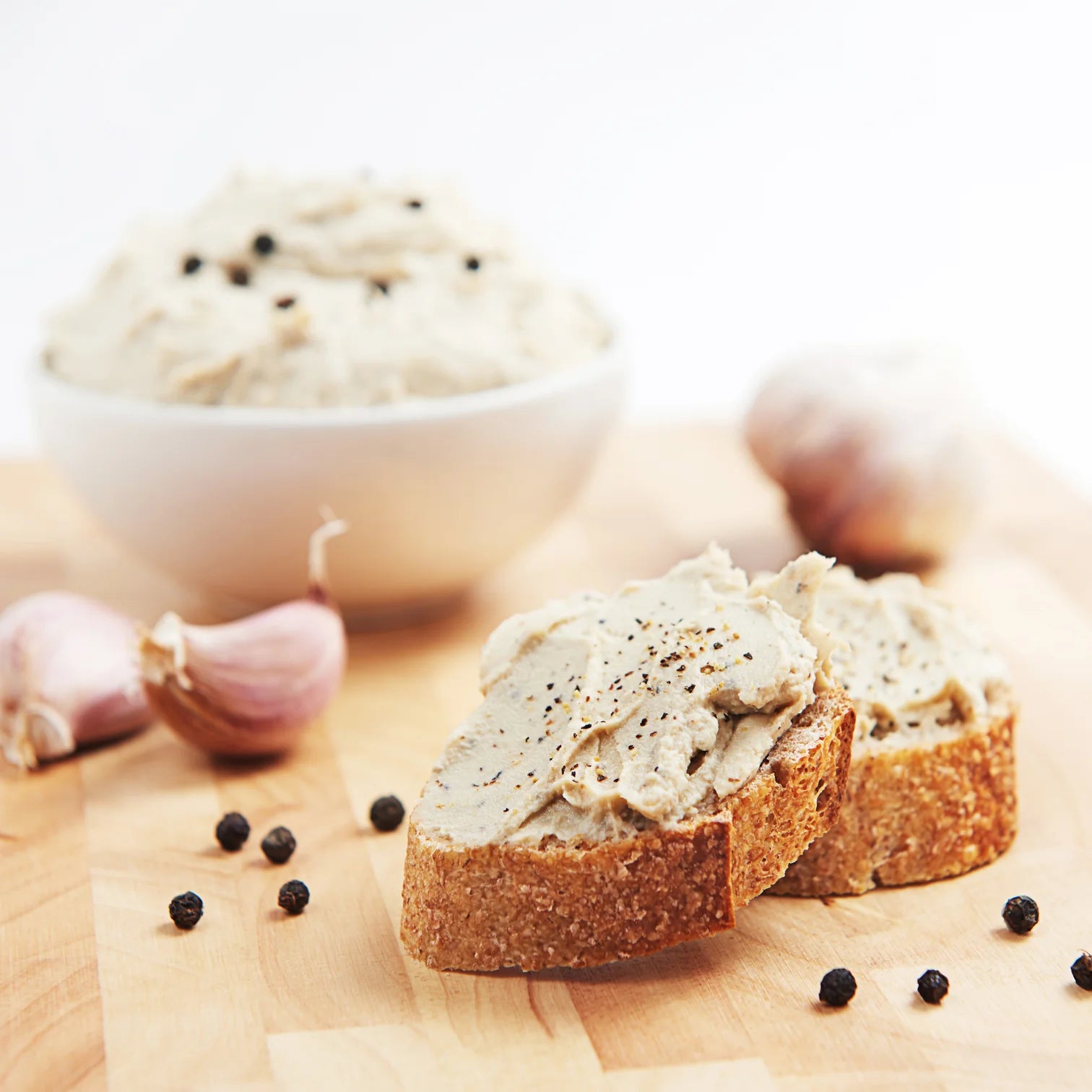 Garlic and Black Pepper Cashew Cream Cheese by Rawsome