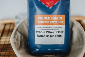 Farine casher de blé entier biologique sans OGM par Anita's 2 kg